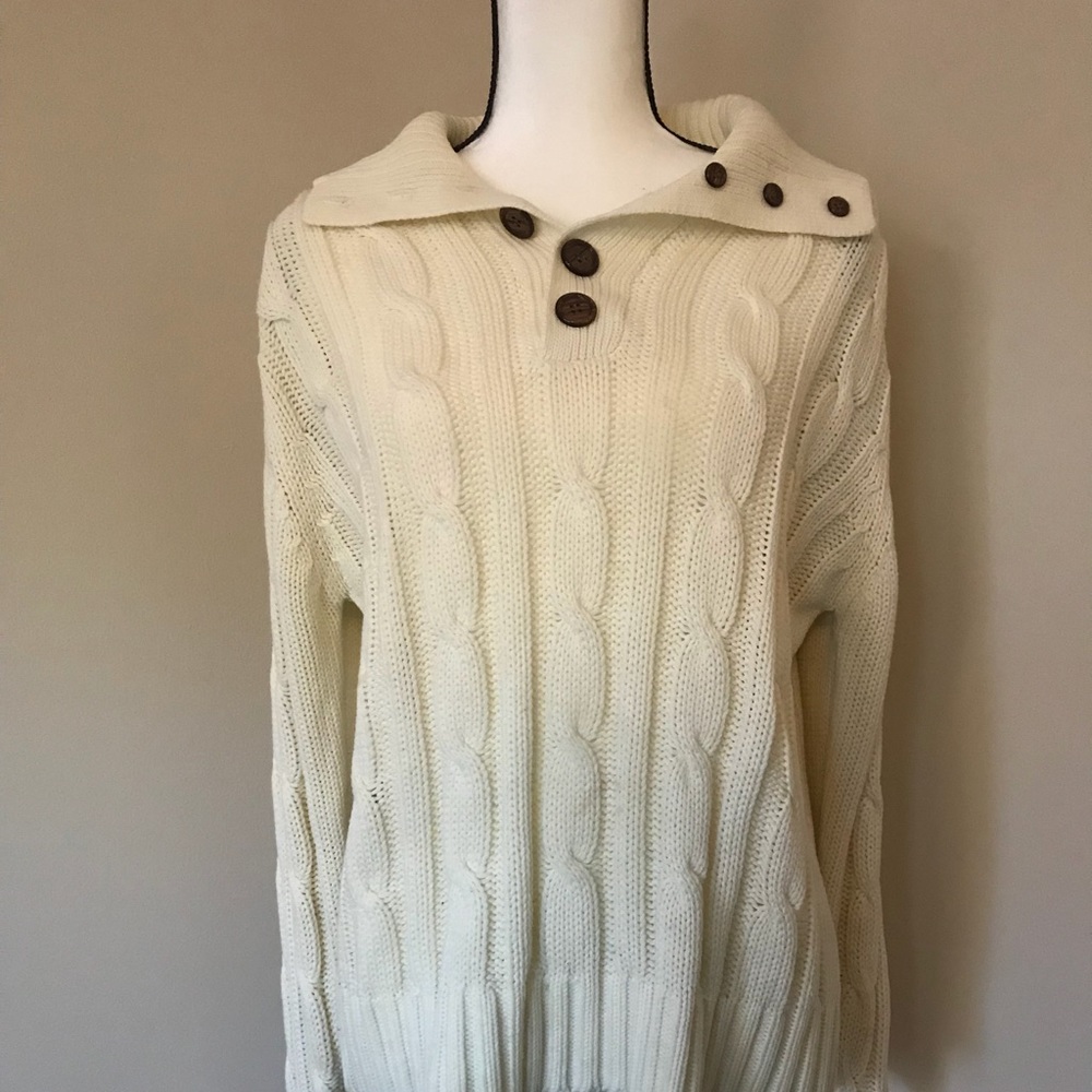 Vintage 1970s knitted white sweater